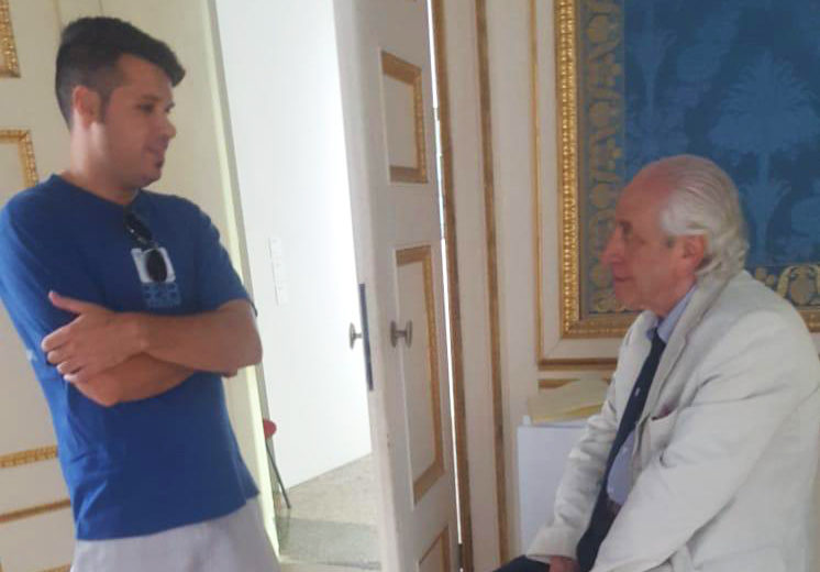 Davide Paglia incontra Pino Pinelli al Palazzo Reale